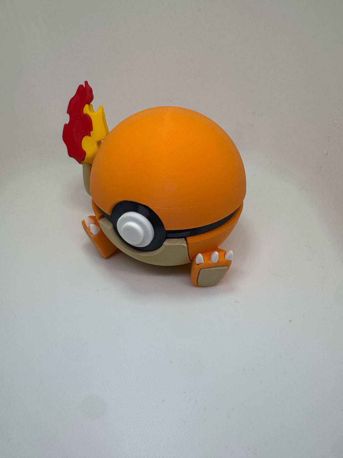 Charmander Poké Ball Display – 3D Printed Pokémon Collectible